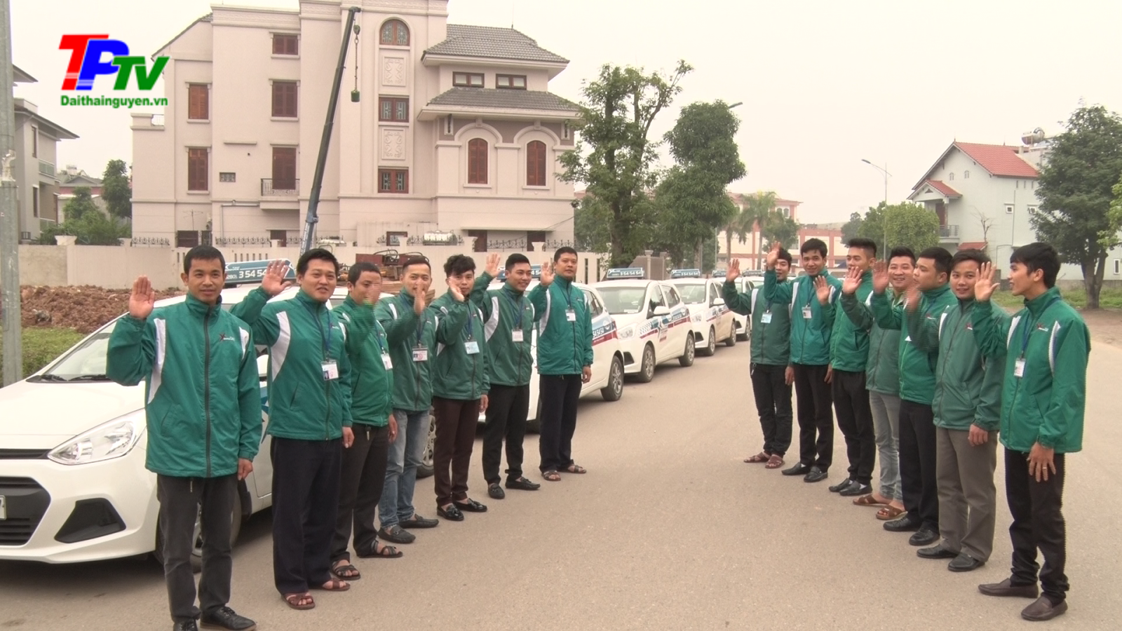 Taxi Bình An – 0280 3545454